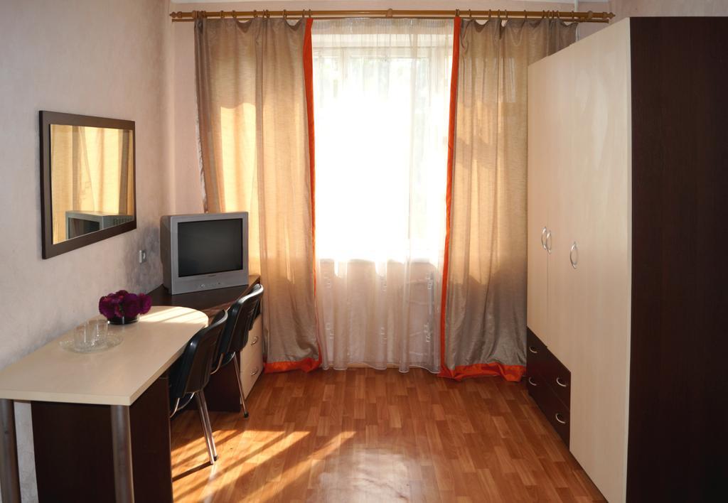 Sverdlovsk Hotel Dnipro Room photo