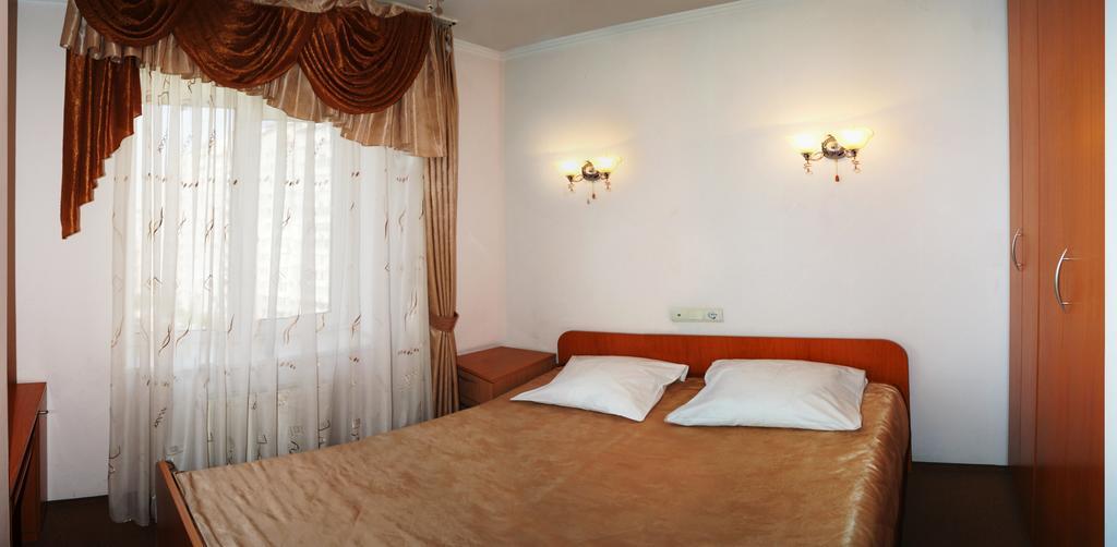 Sverdlovsk Hotel Dnipro Room photo